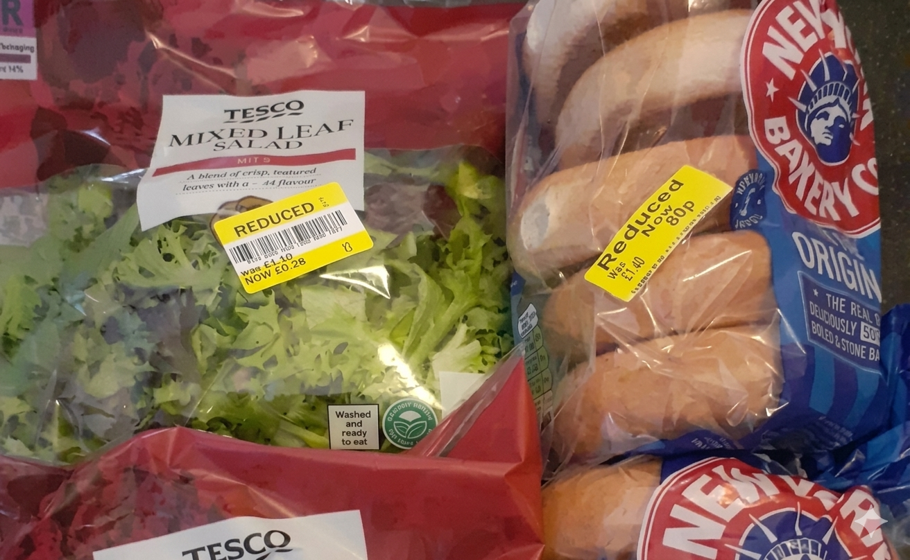 tesco free food yellow stickers
